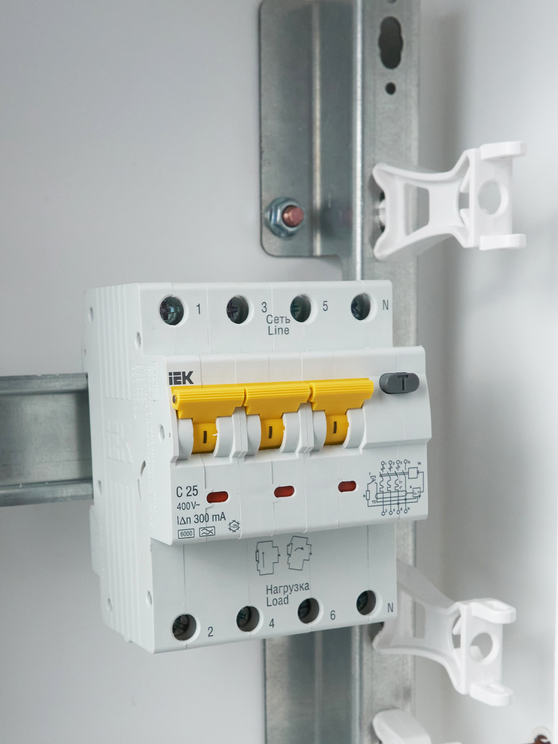 Дополнительное фото продукта MAD22-6-025-C-300 (18)