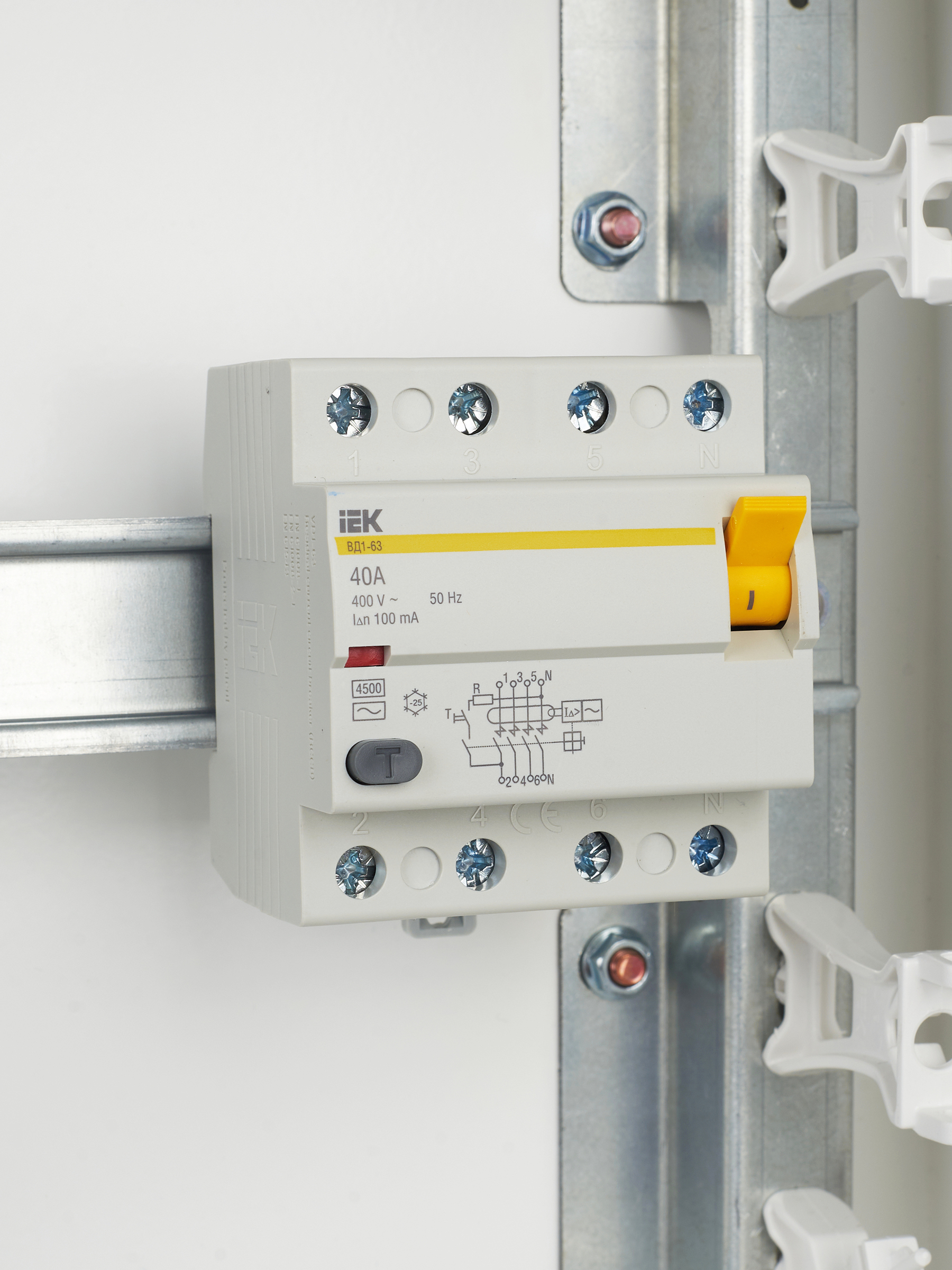 Дополнительное фото продукта MDV10-4-040-100 (17)