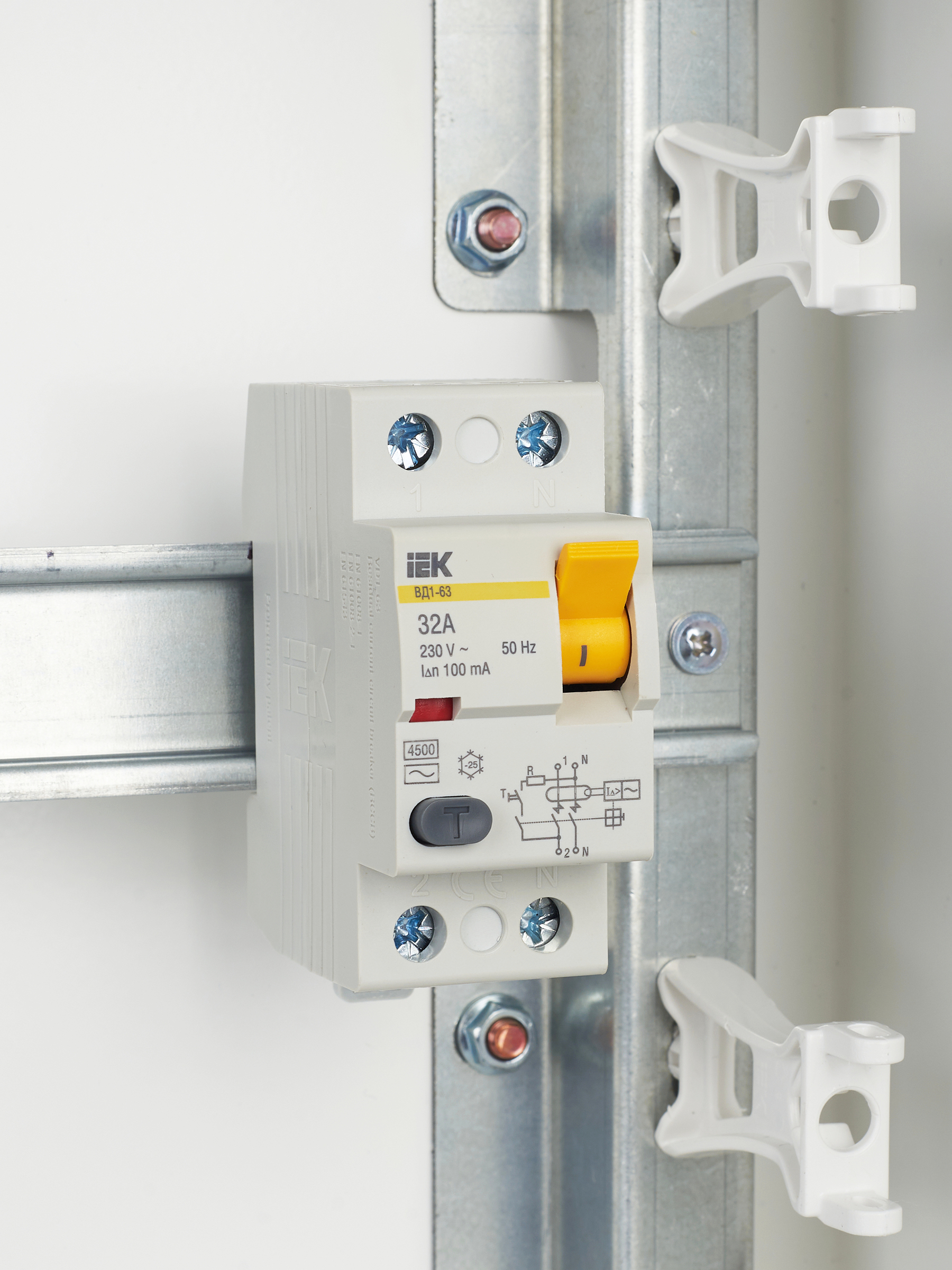 Дополнительное фото продукта MDV10-2-032-100 (18)