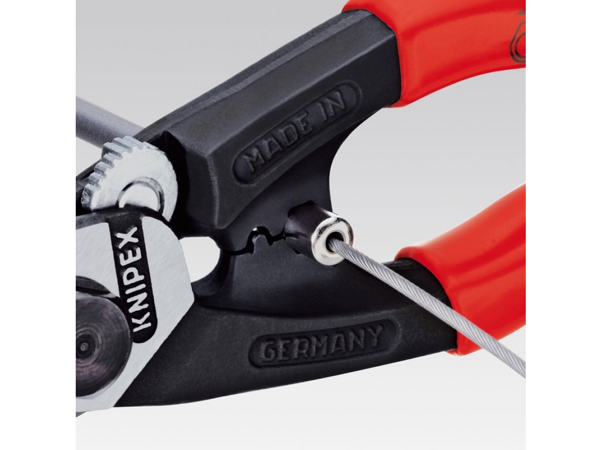 KN-9561190_4-1200x897