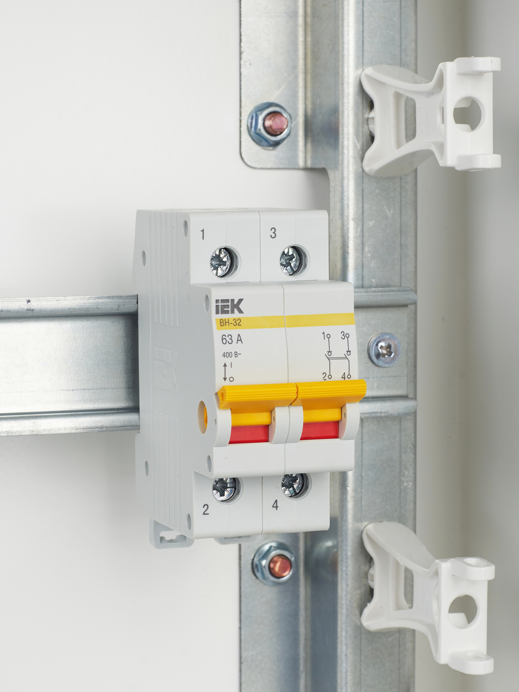 Дополнительное фото продукта MNV10-2-063 (16)