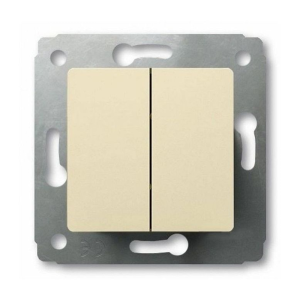 cafded6a-d10b-4c00-bcb0-cc5a77253f6a