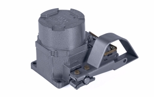 30a516cd0320723fad873b7a408e4bf5